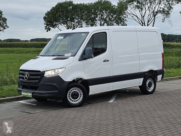 Caja cerrada Mercedes