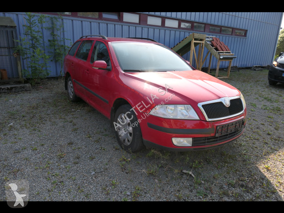 Autoutilitară Skoda
