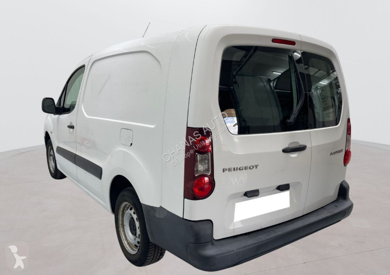 Furgoneta Peugeot LONG 1.6 BLUEHDI 100 PREMIUM...