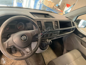 Furgoneta mediana Volkswagen