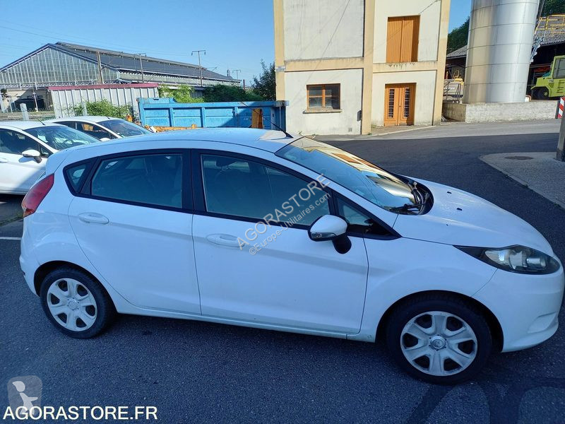 Furgoneta Ford TREND