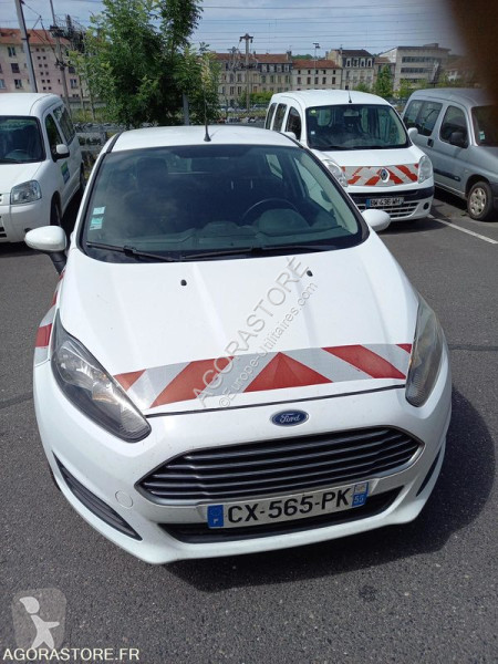 Furgoneta Ford TREND