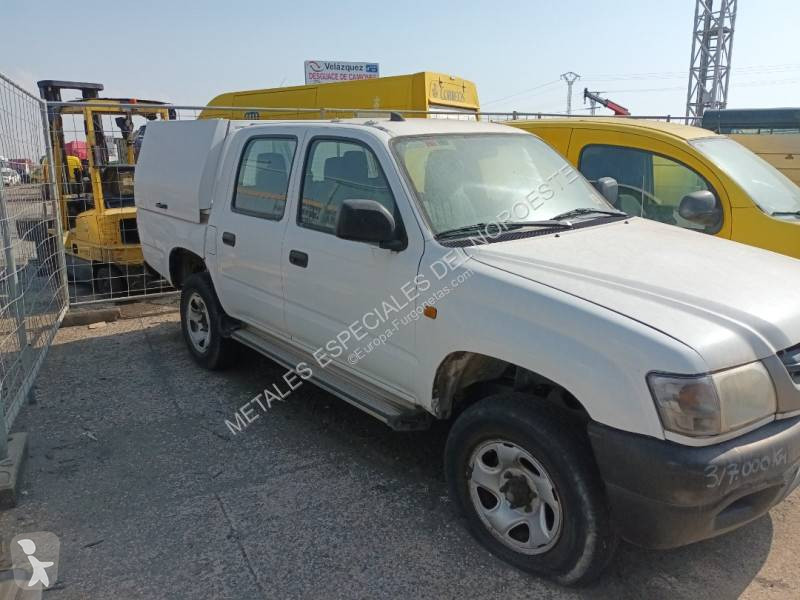 Véhicule utilitaire Toyota