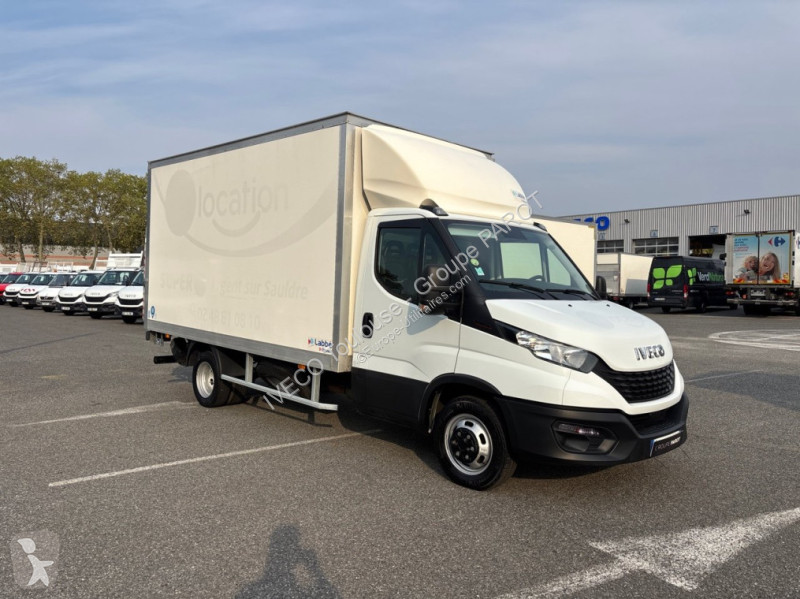 Užitkové vozidlo Iveco 35C16H3.0 Empattement 4100