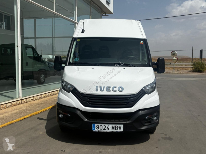 Furgoneta Iveco 35S14 12m3