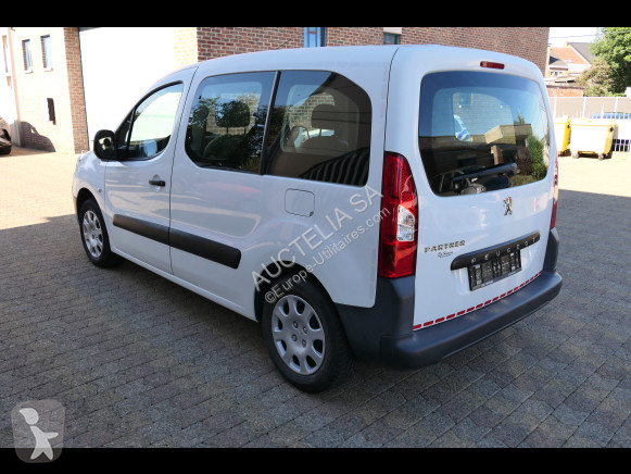 Véhicule utilitaire Peugeot