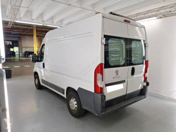 Furgone lungo Peugeot