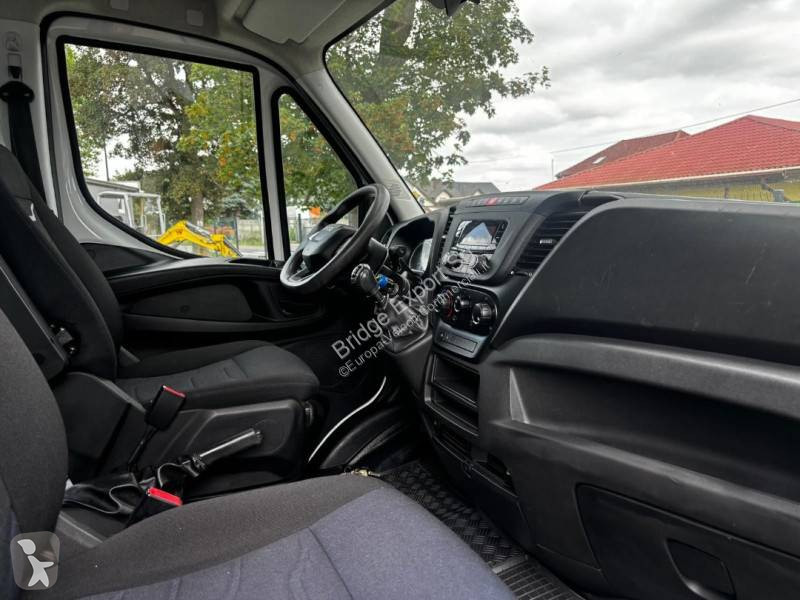 Furgoneta Iveco