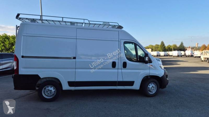 Véhicule utilitaire Opel