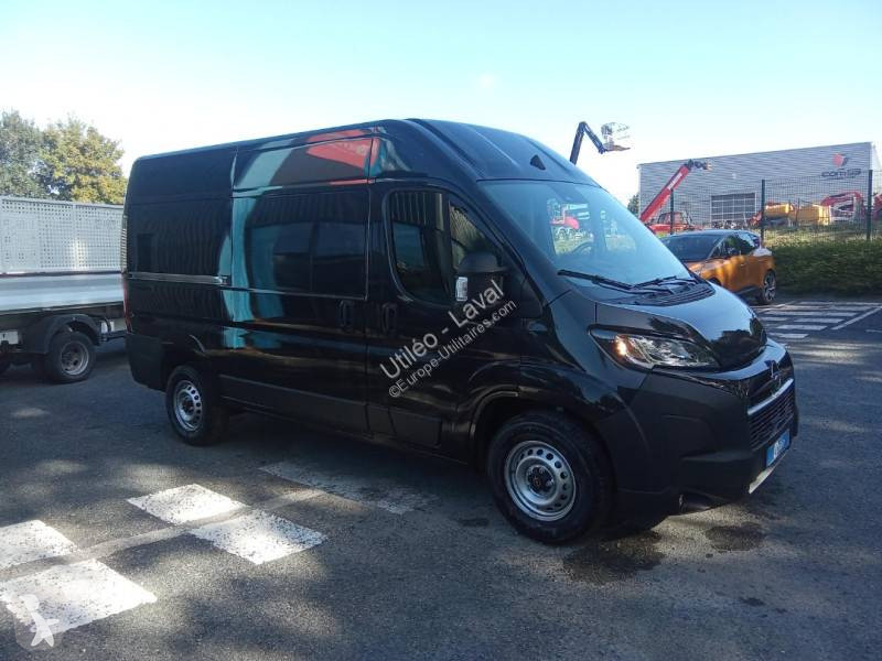Opel van