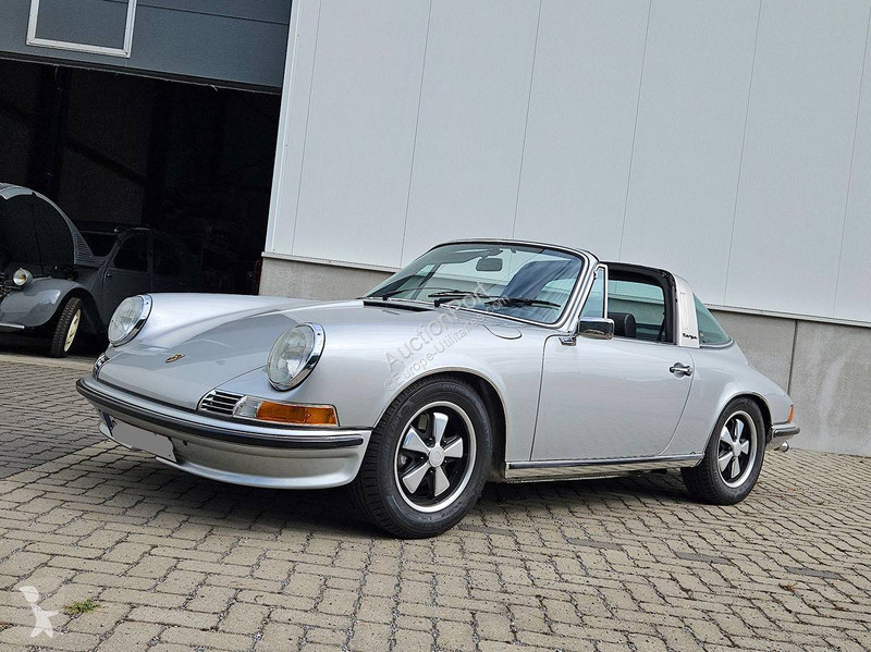 Véhicule utilitaire Porsche (E) Targa 2.4