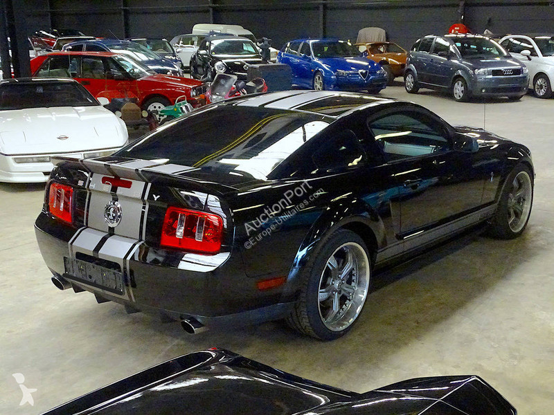 Furgoneta Ford GT Roush Coupé