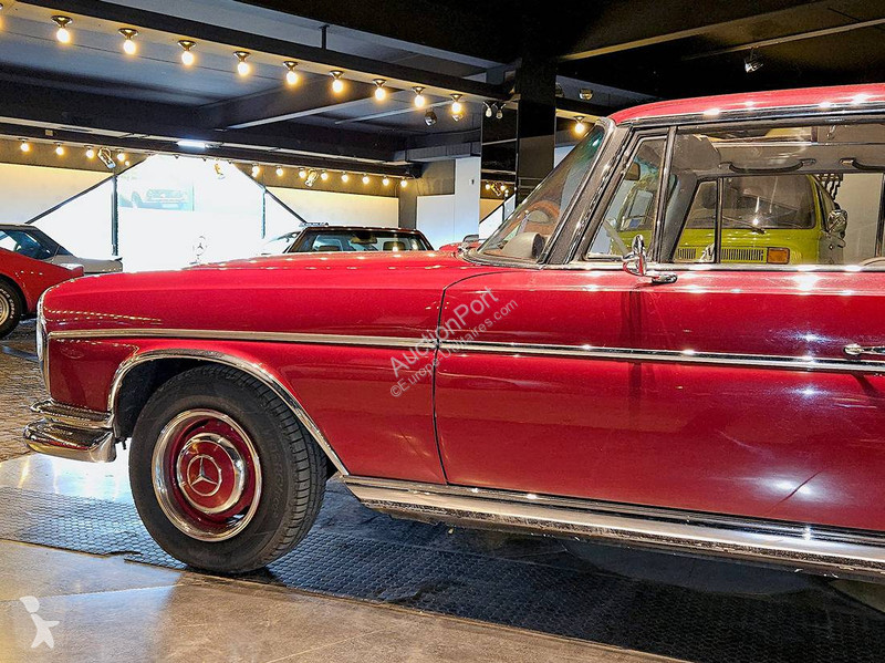 Véhicule utilitaire Mercedes (W112) Coupé _ 300...