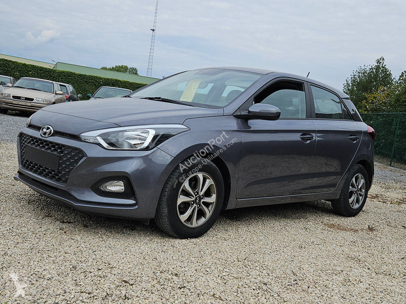 Véhicule utilitaire Hyundai 1.2 i20