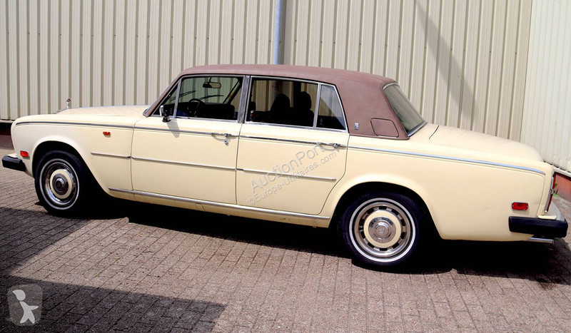 Véhicule utilitaire Rolls-Royce  Silver Shadow...