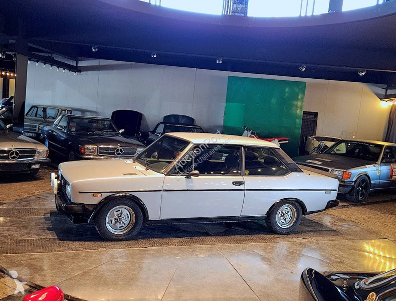Autoutilitară Fiat Racing 131