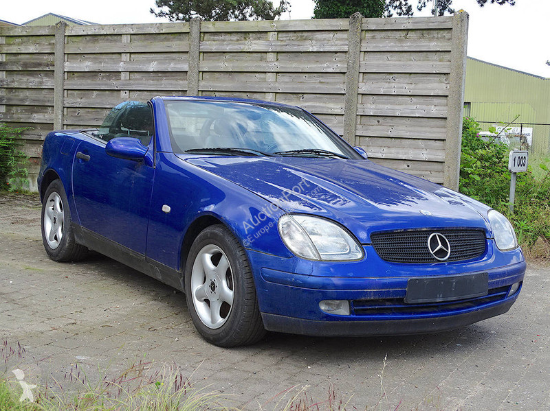 Furgoneta Mercedes 200