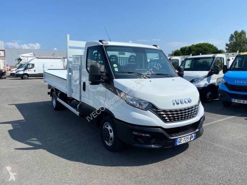 Furgoneta Iveco 35C16H3.0 Empattement 4100
