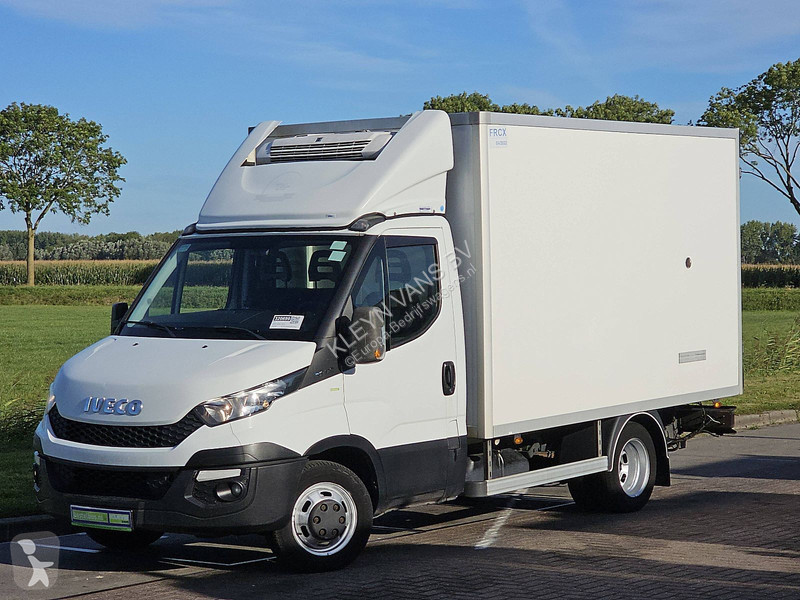 Autoutilitară Iveco 35 C 13 130 FRIGO