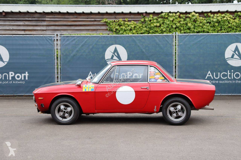 Véhicule utilitaire Lancia Fulvia coupe rallye