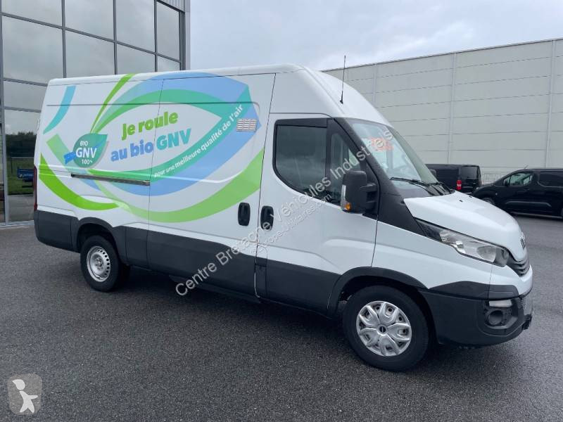 Furgoneta Iveco