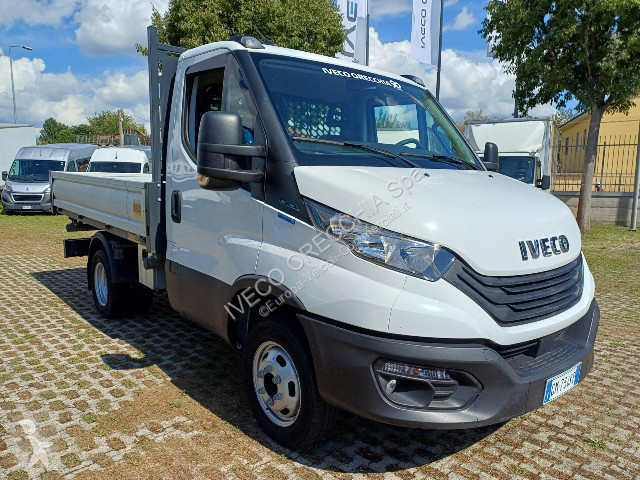 Furgoneta Iveco DAILY 35C14