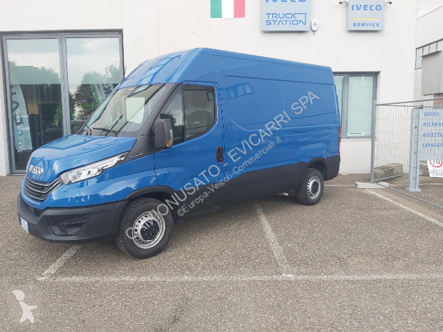 Furgoneta Iveco Daily 35S16 VAN 3.520
