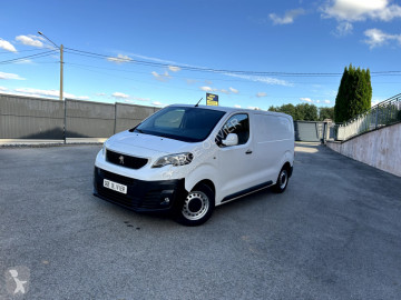Fourgon moyen Peugeot