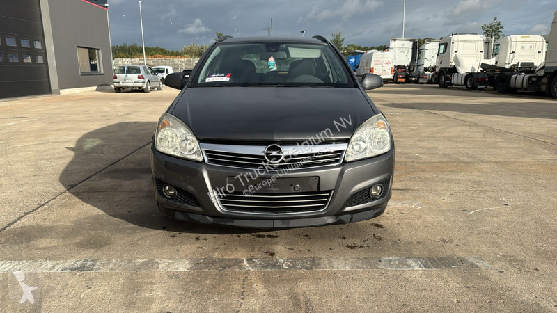 Furgoneta Opel (BELGIAN CAR / VOITURE BELGE)