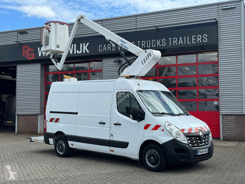 Véhicule utilitaire Renault Hoogwerker 12M