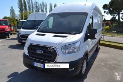 Caja cerrada Ford