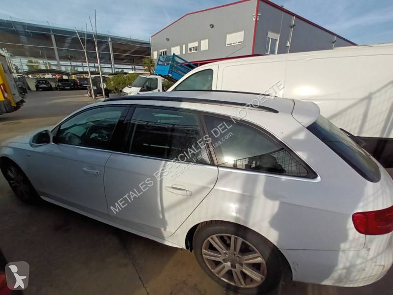 Véhicule utilitaire Audi