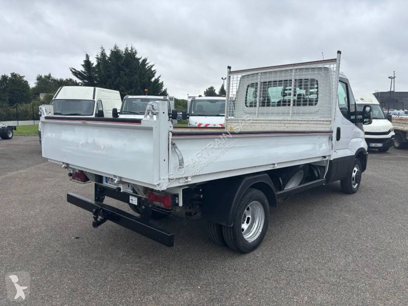 Furgoneta Iveco