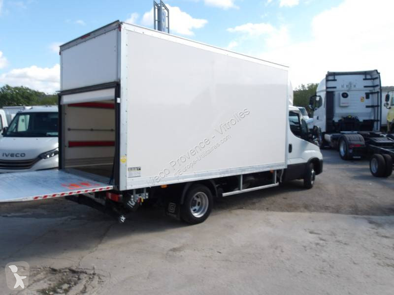 Furgoneta Iveco