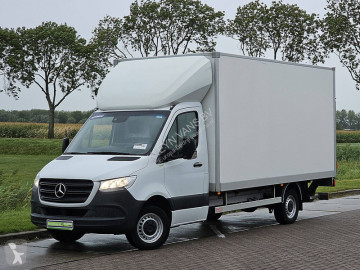 Caja cerrada Mercedes