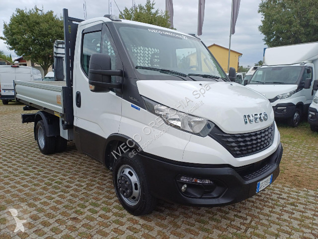 Furgoneta Iveco DAILY 35C14