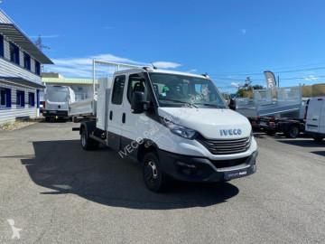 Con volquete Iveco