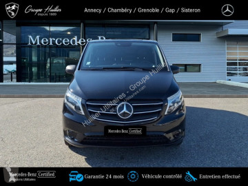 Fourgon moyen Mercedes