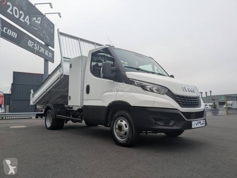 Autoutilitară Iveco