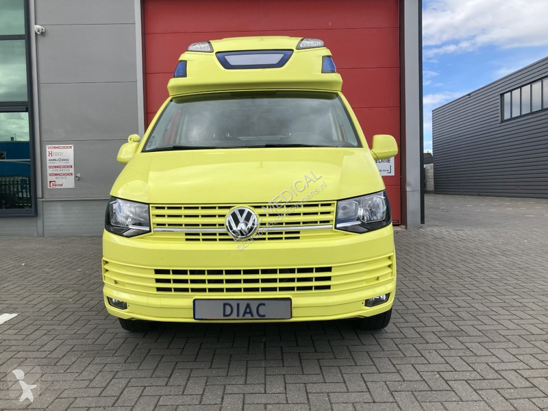 Volkswagen Ambulance T6 Transporter