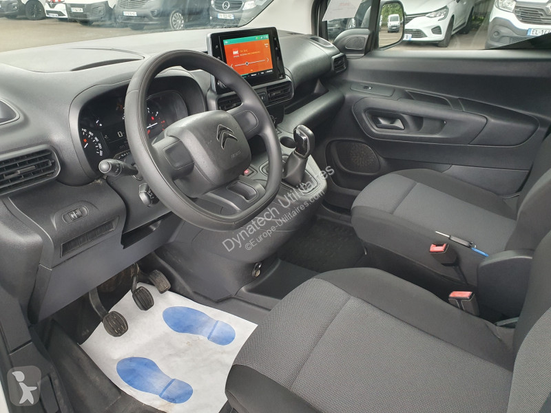 Véhicule utilitaire Citroën BERLINGO VAN M...
