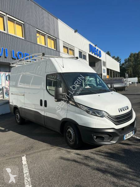 Véhicule utilitaire Iveco