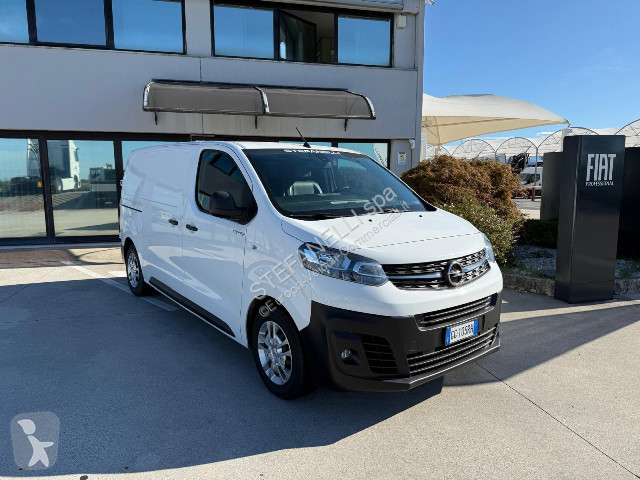 عربة نفعية Opel VIVARO 1.5 120 L2H1