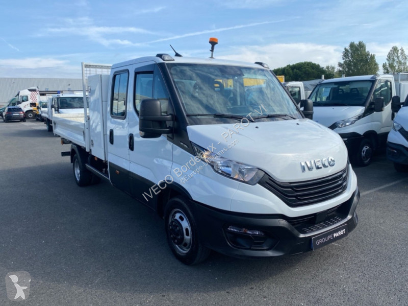 Furgoneta Iveco 35C14 D empattement 4100