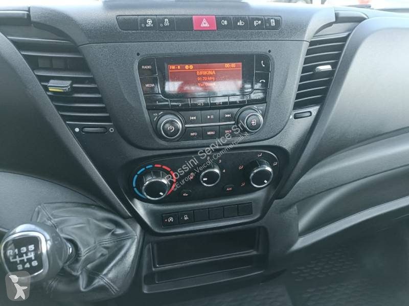 Furgoneta Iveco