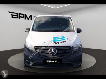 Fourgon utilitaire Mercedes