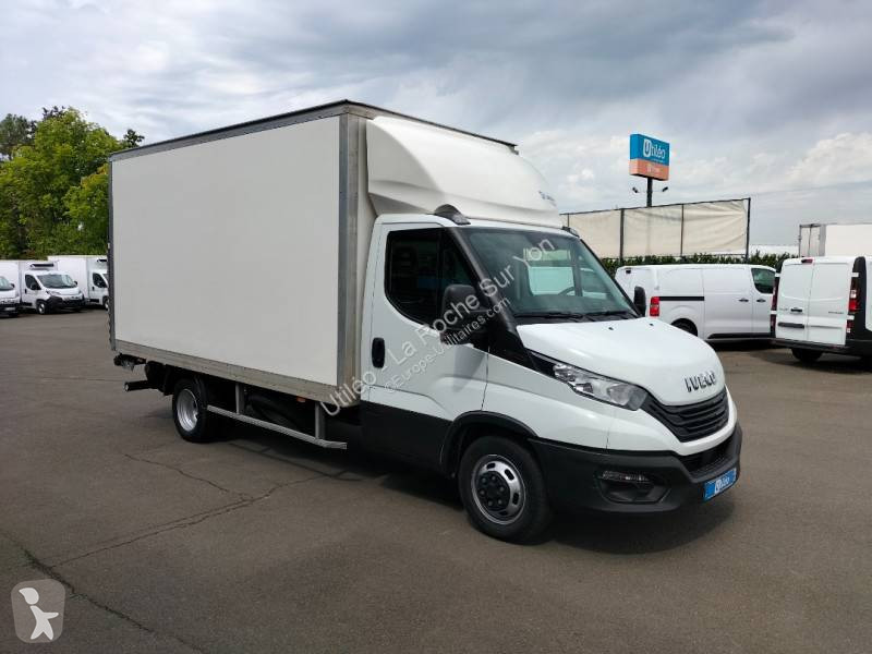 Лекотоварен автомобил Iveco