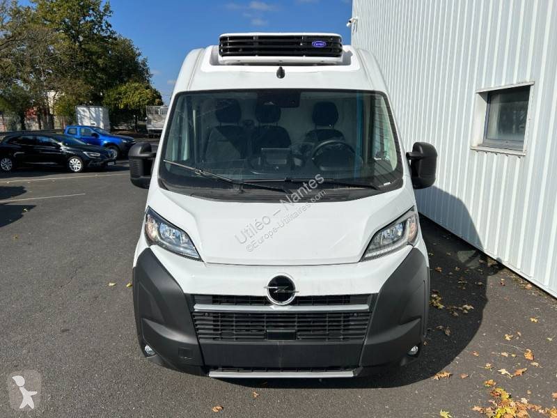 Véhicule utilitaire Opel