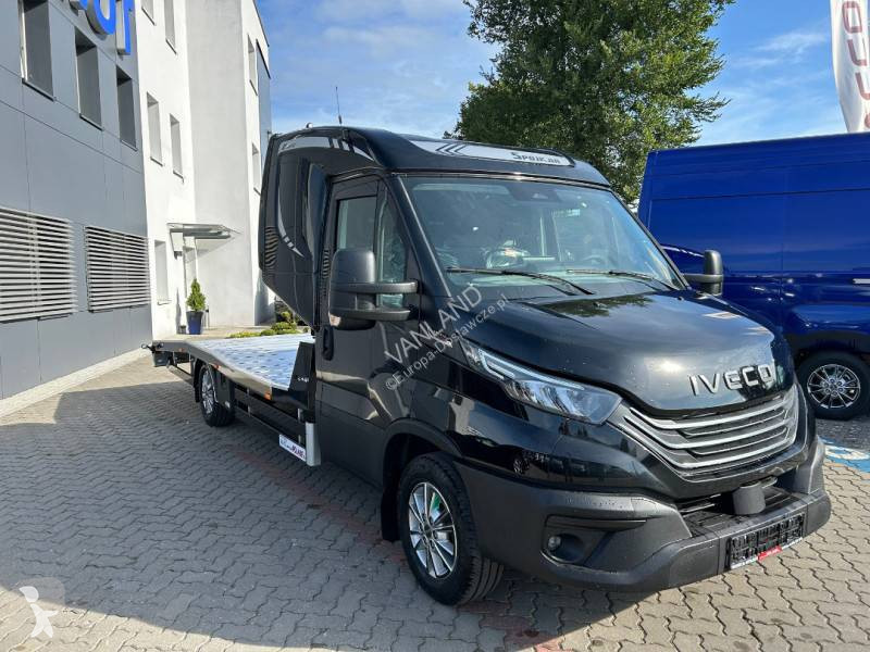 عربة نفعية Iveco