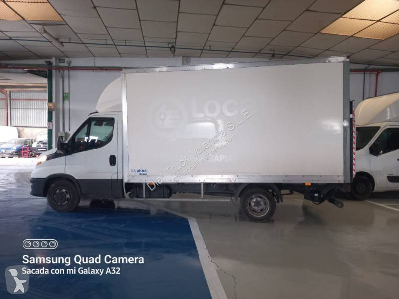 Furgoneta Iveco
